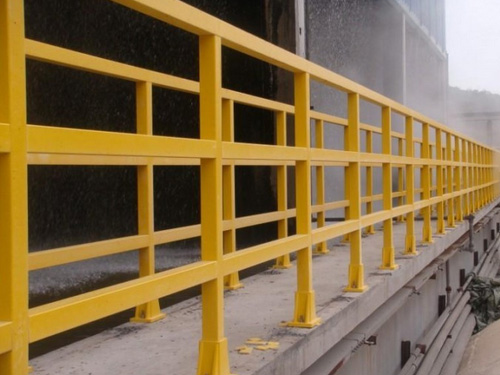 玻璃鋼護(hù)欄 玻璃鋼護(hù)欄